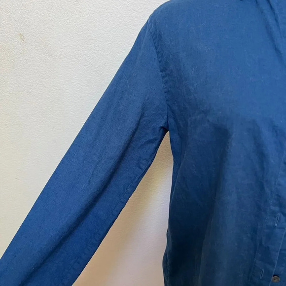 Armani Exchange Women's Linen Blend Button Up Blue Size Small - Picture 3 of 5